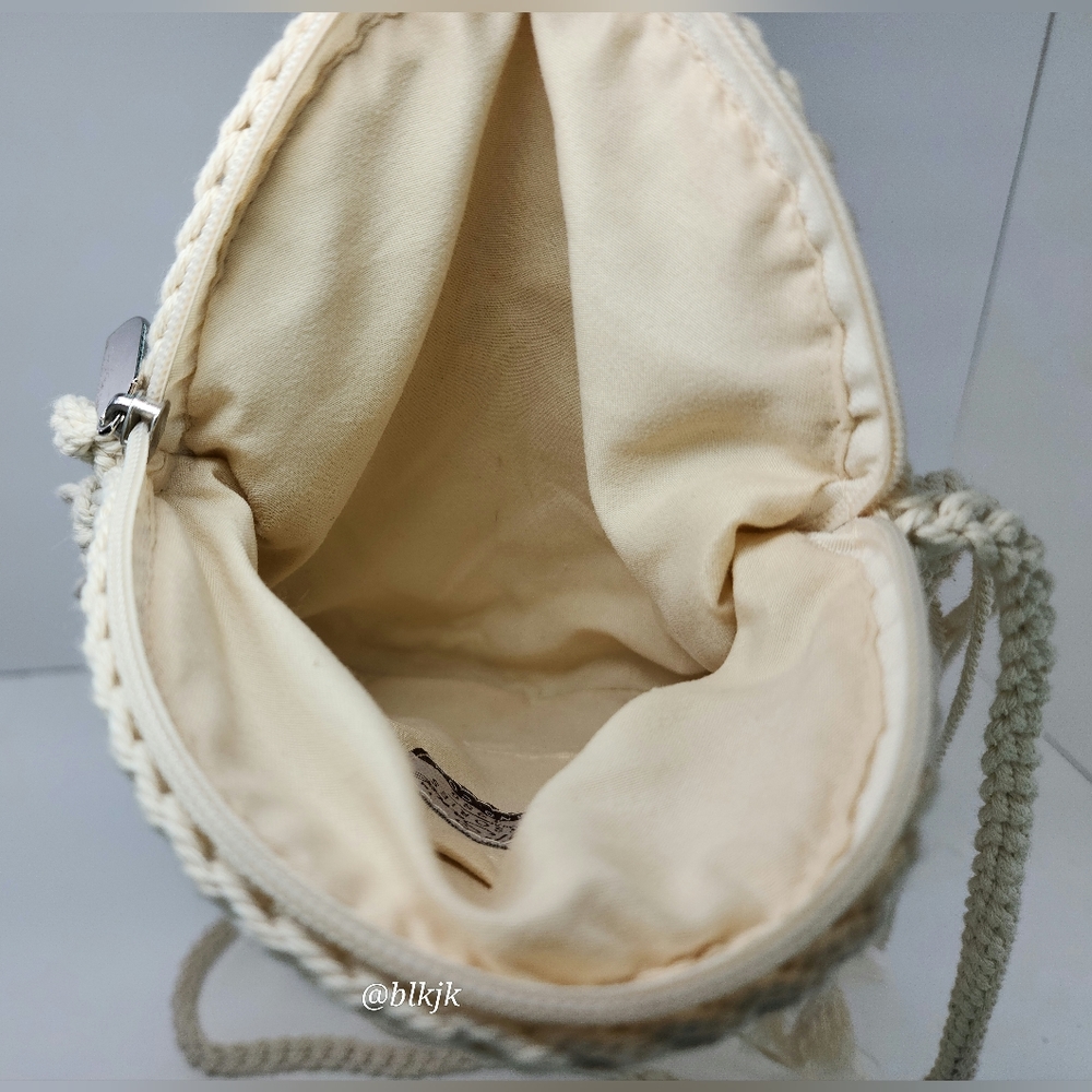 Sun n Sand Crossbody Crochet Fringe Bag *Natural* EUC - Picture 7 of 9